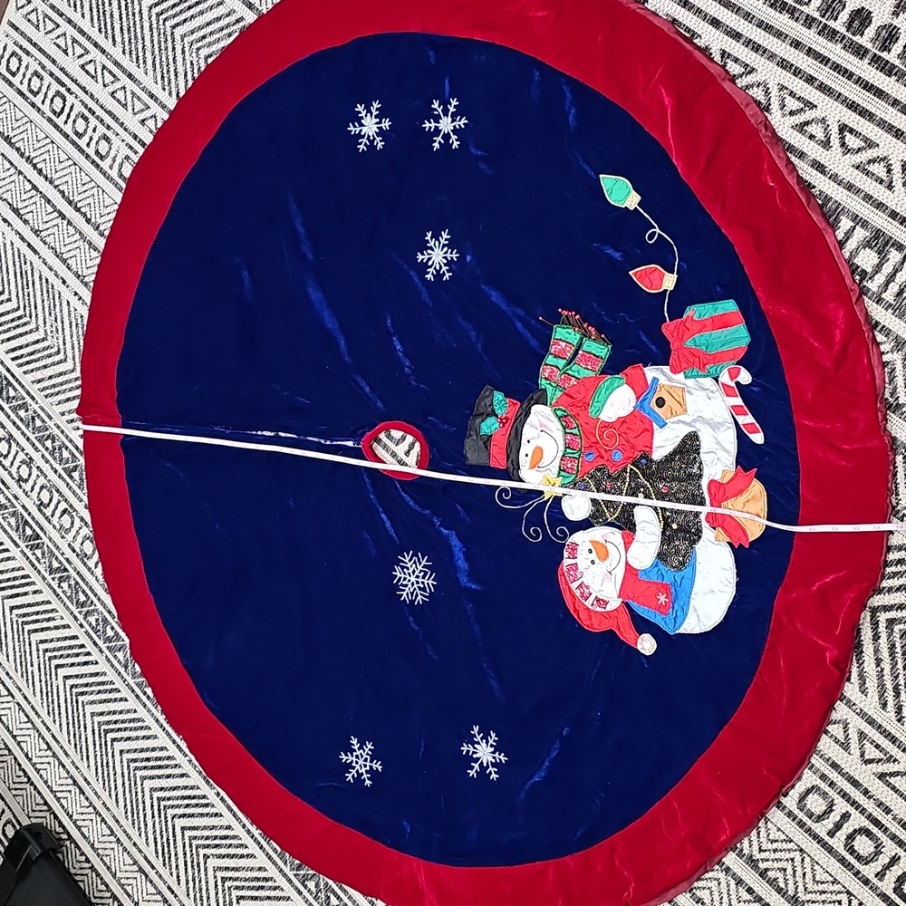 Snowman Christmas Tree Skirt